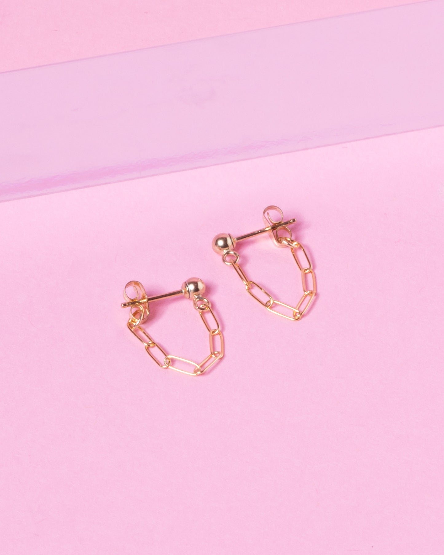 PAPERCLIP CHAIN 14K GOLD FILLED HUGGIE EARRINGS