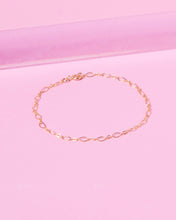 Load image into Gallery viewer, FANCY CHAIN 14K GOLD FILLED BRACELET
