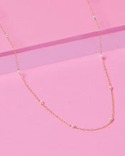 Load image into Gallery viewer, Pearl Kathy gold necklace