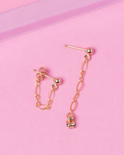 Load image into Gallery viewer, FANCY CHAIN 14K GOLD FILLED HUGGIE EARRINGS