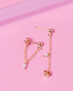 PEARL 14K GOLD FILLED HUGGIE EARRINGS
